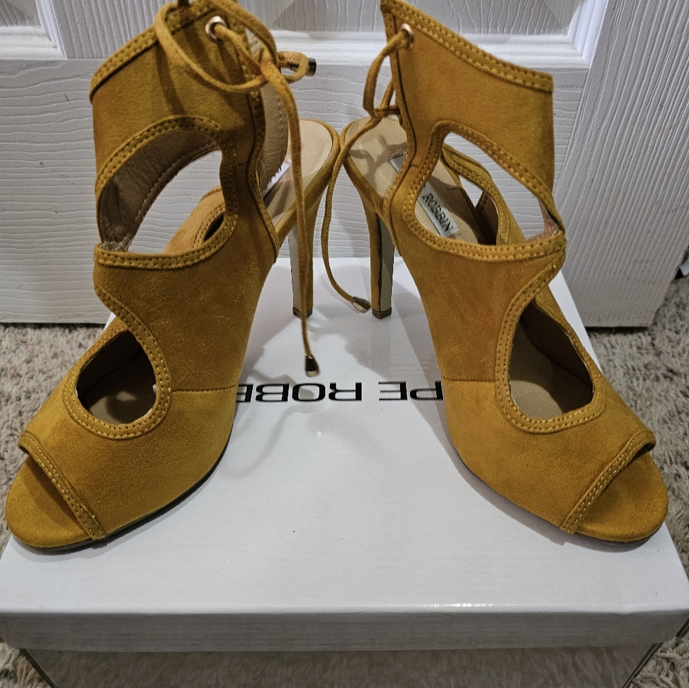 Open Toe Heels Sz 7.5